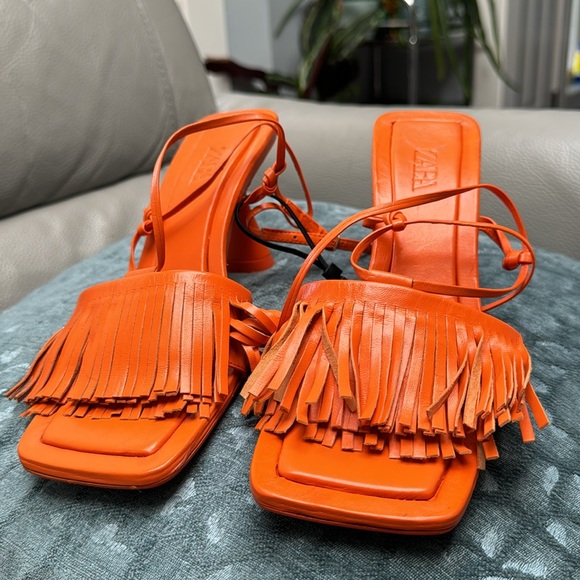 New Zara Fringed Orange High Heel Leather Sandals - Picture 2 of 8